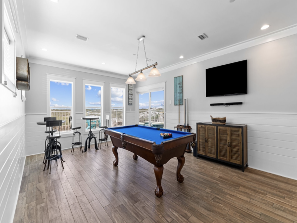 Six Bedroom Gulf Front Vacation Rental in Grayton Beach